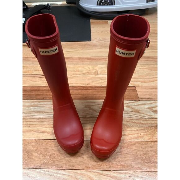 Hunter Original Kids Red Rain Boots Size 3B/4G Boys Knee High - Picture 2 of 16